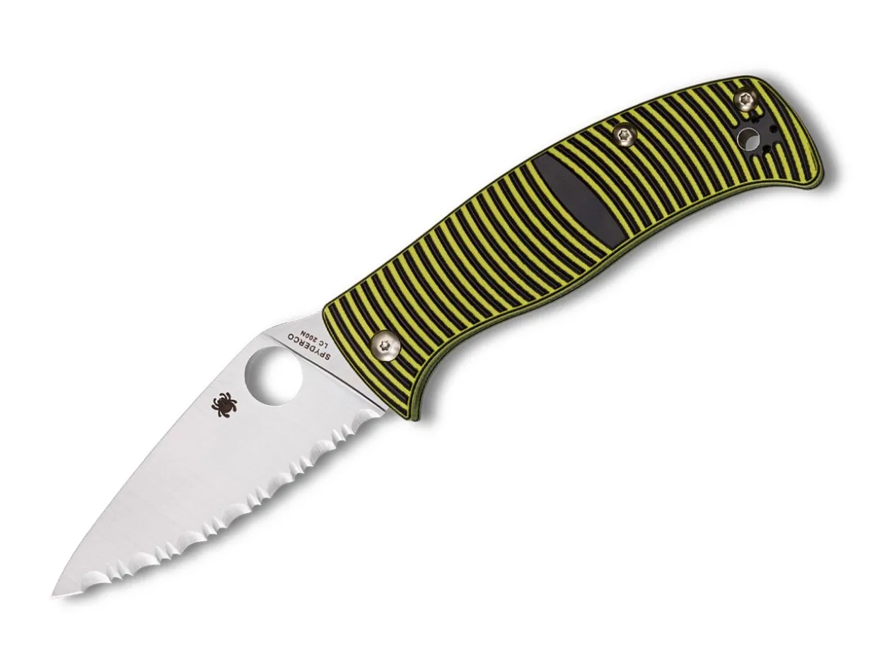 Caribbean Leaf Serrated