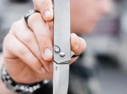 Kwaiken Push Button Flipper